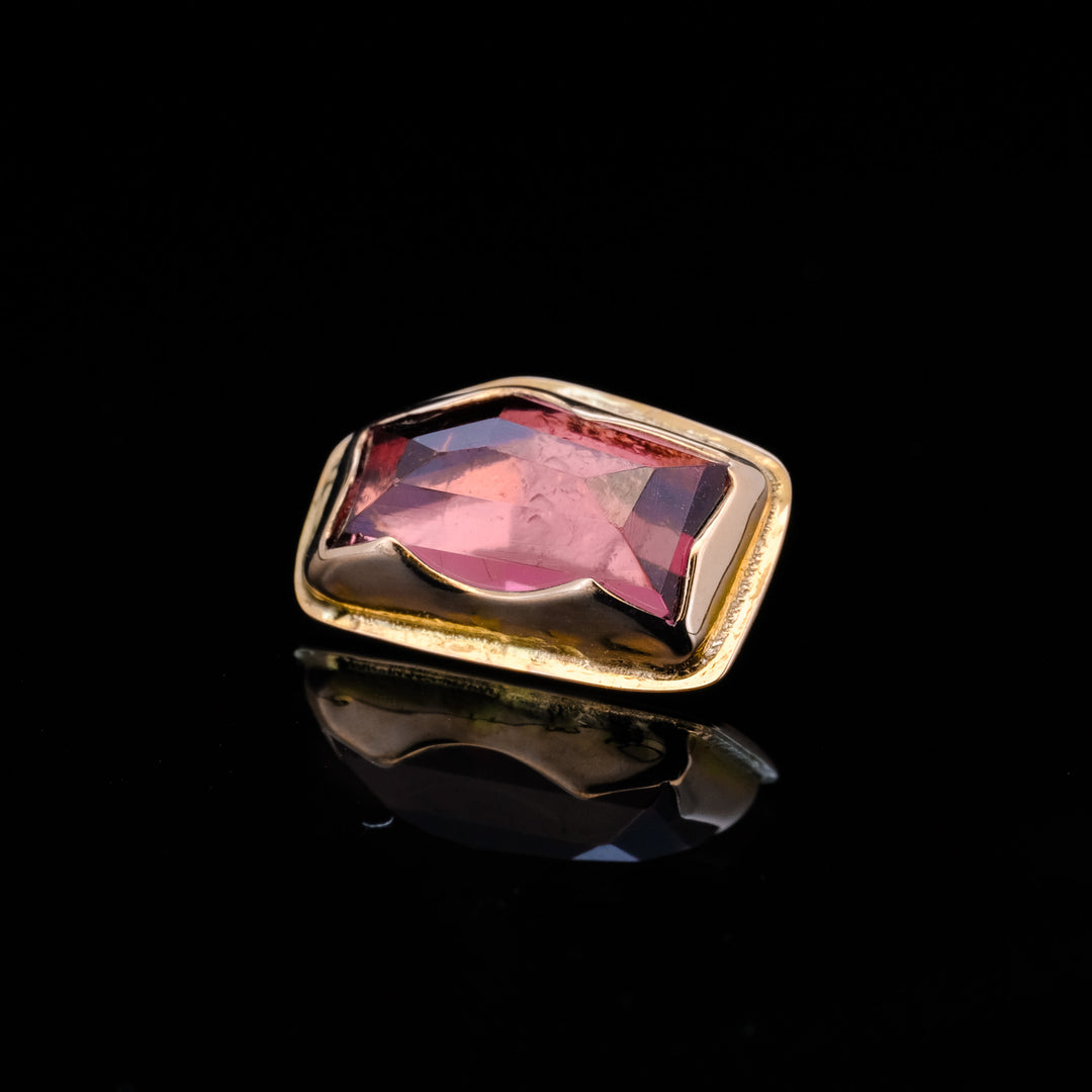 Rhodolite Garnet in Scalloped Rose Gold - Sandman - 14ga Threaded end