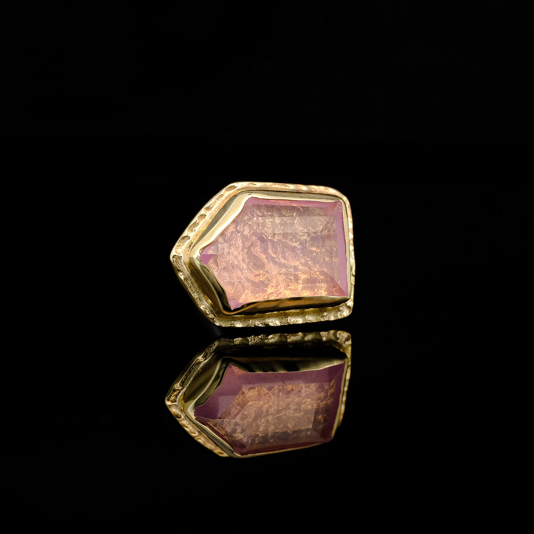 Pink Spinel in Yellow Gold Comet - 14ga Threaded end