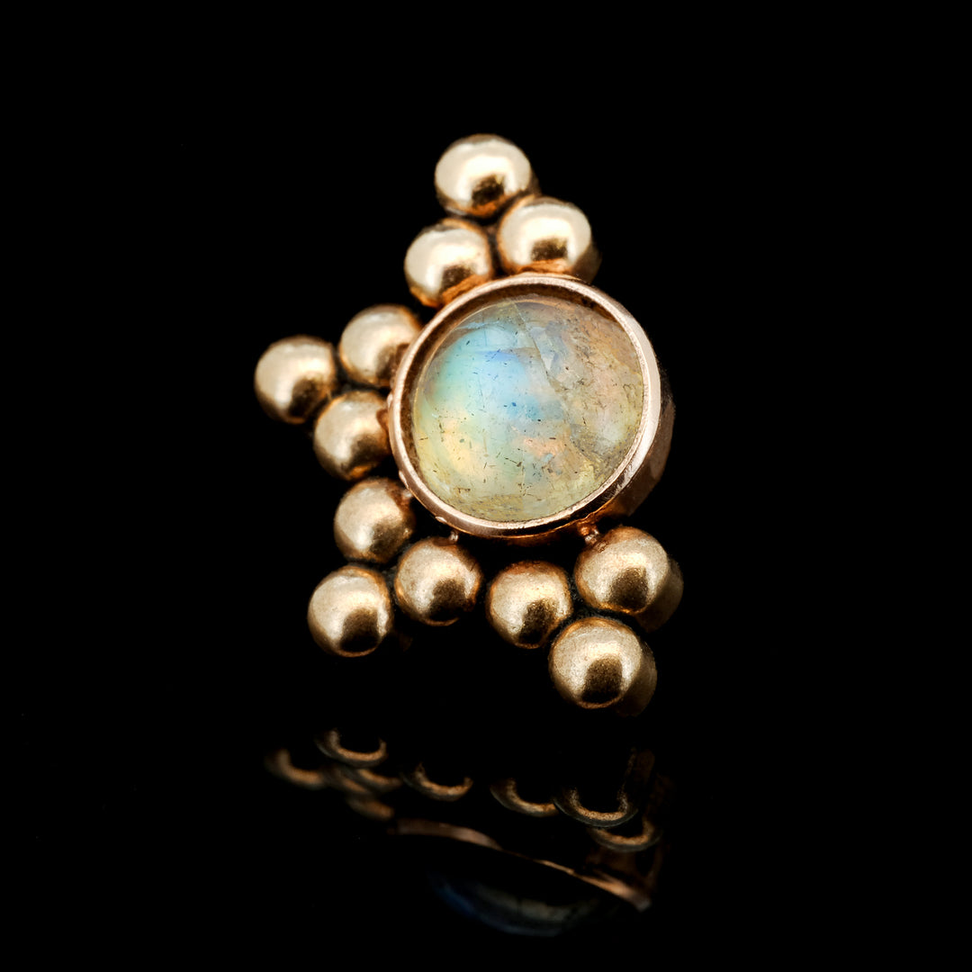 Sol - Labradorite in Yellow Gold with beads - Threadless end