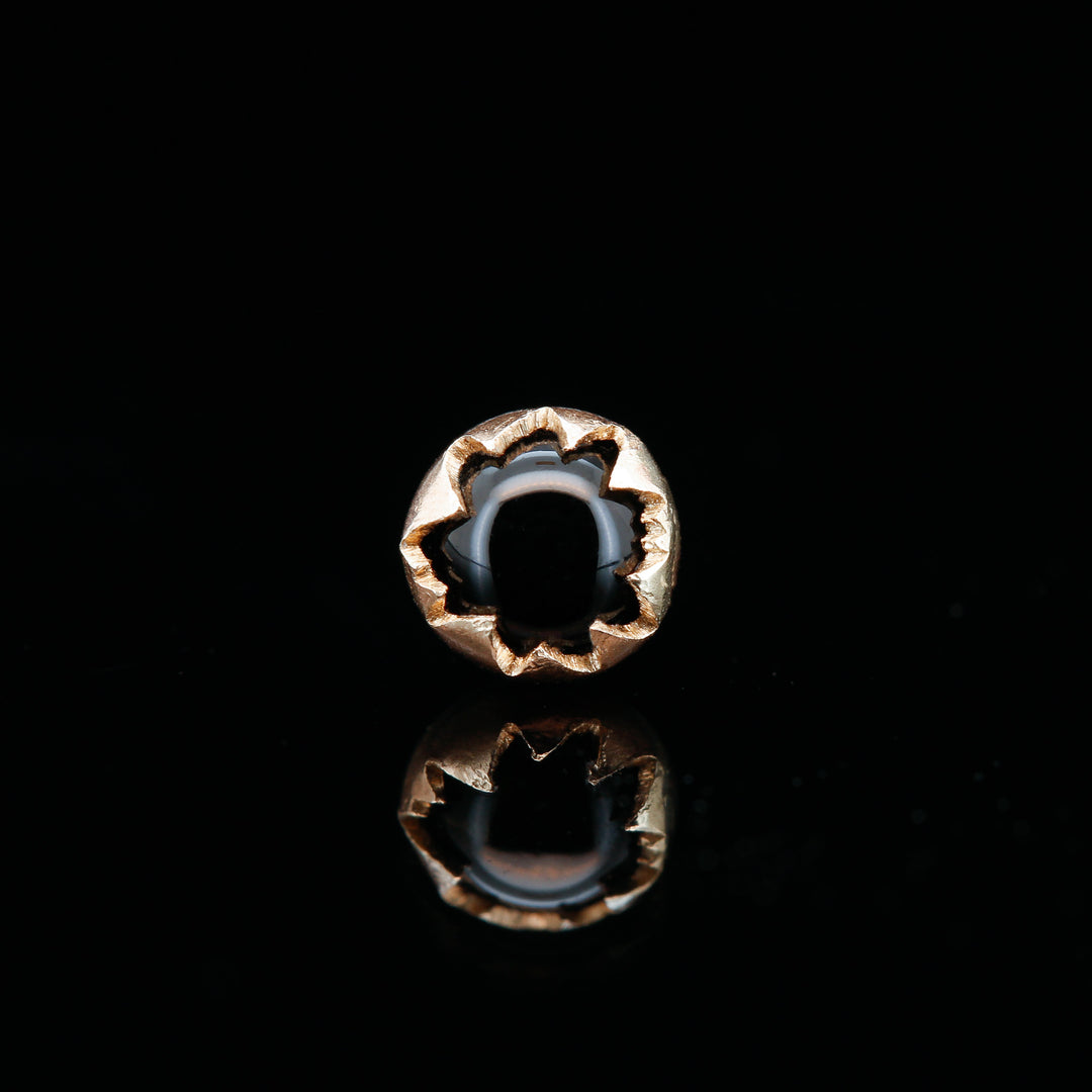 Tiny Onyx in Yellow Gold Textured Bezel - Threadless end