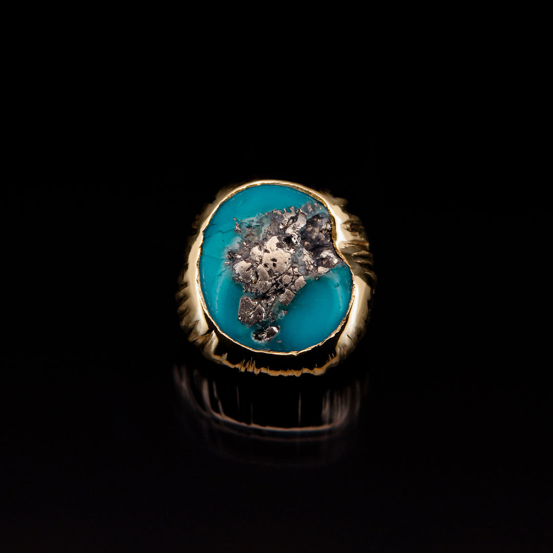 Kingman Turquoise in Yellow Gold Josey- 14ga Threaded end