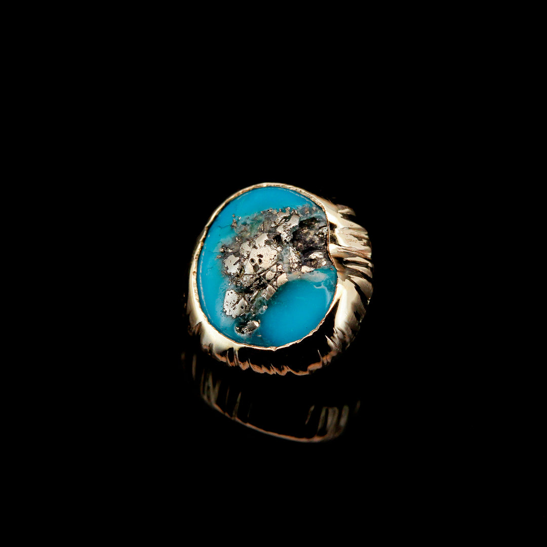 Kingman Turquoise in Yellow Gold Josey- 14ga Threaded end