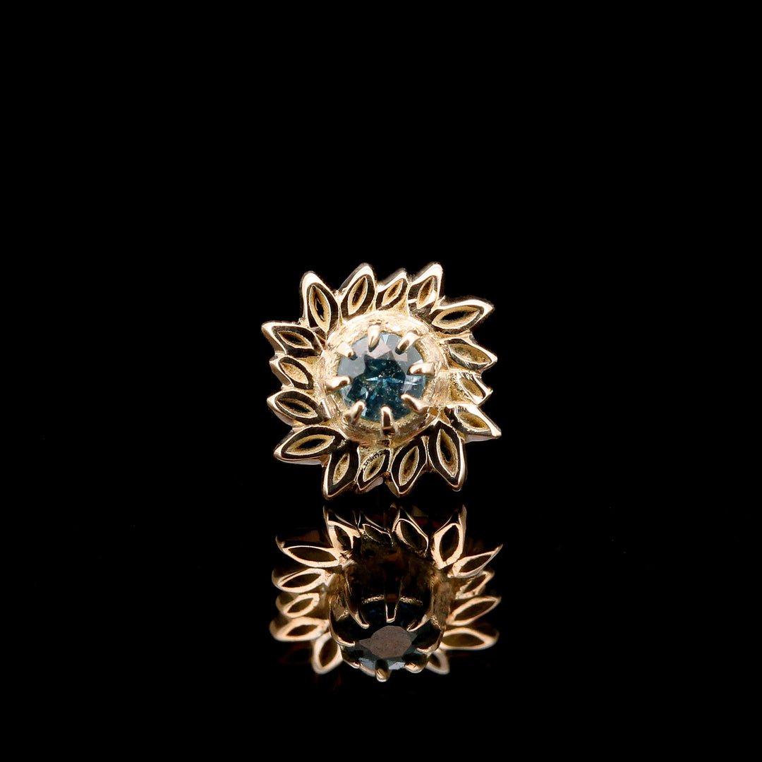 Spiky Flower with Blue Sapphire set in 14kt Yellow Gold - 14ga Threaded end