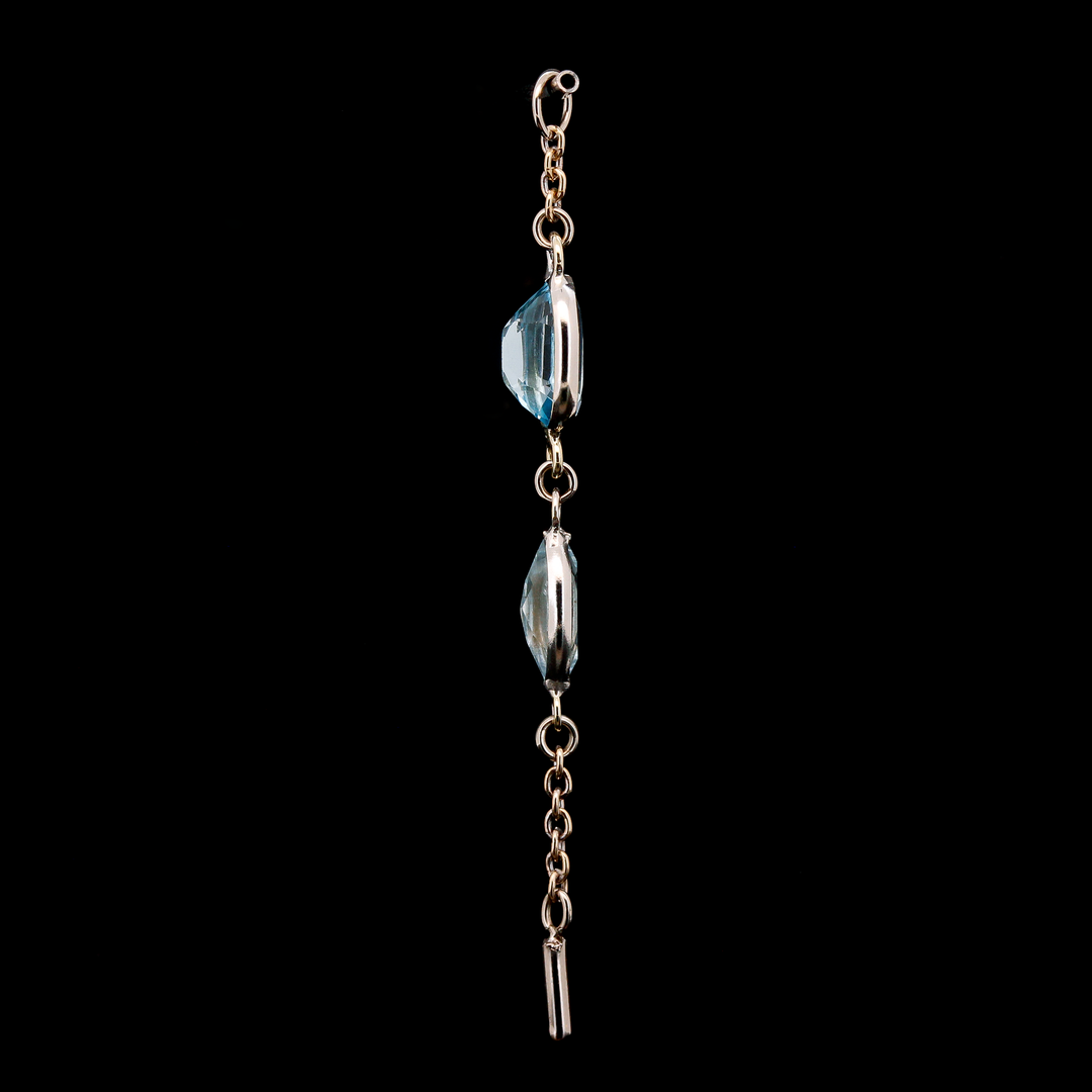 Blue Topaz in White Gold Charm